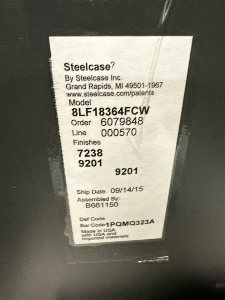 Archivo lateral Steelcase 4 cajones 36 pulgadas Foto 4 de 4