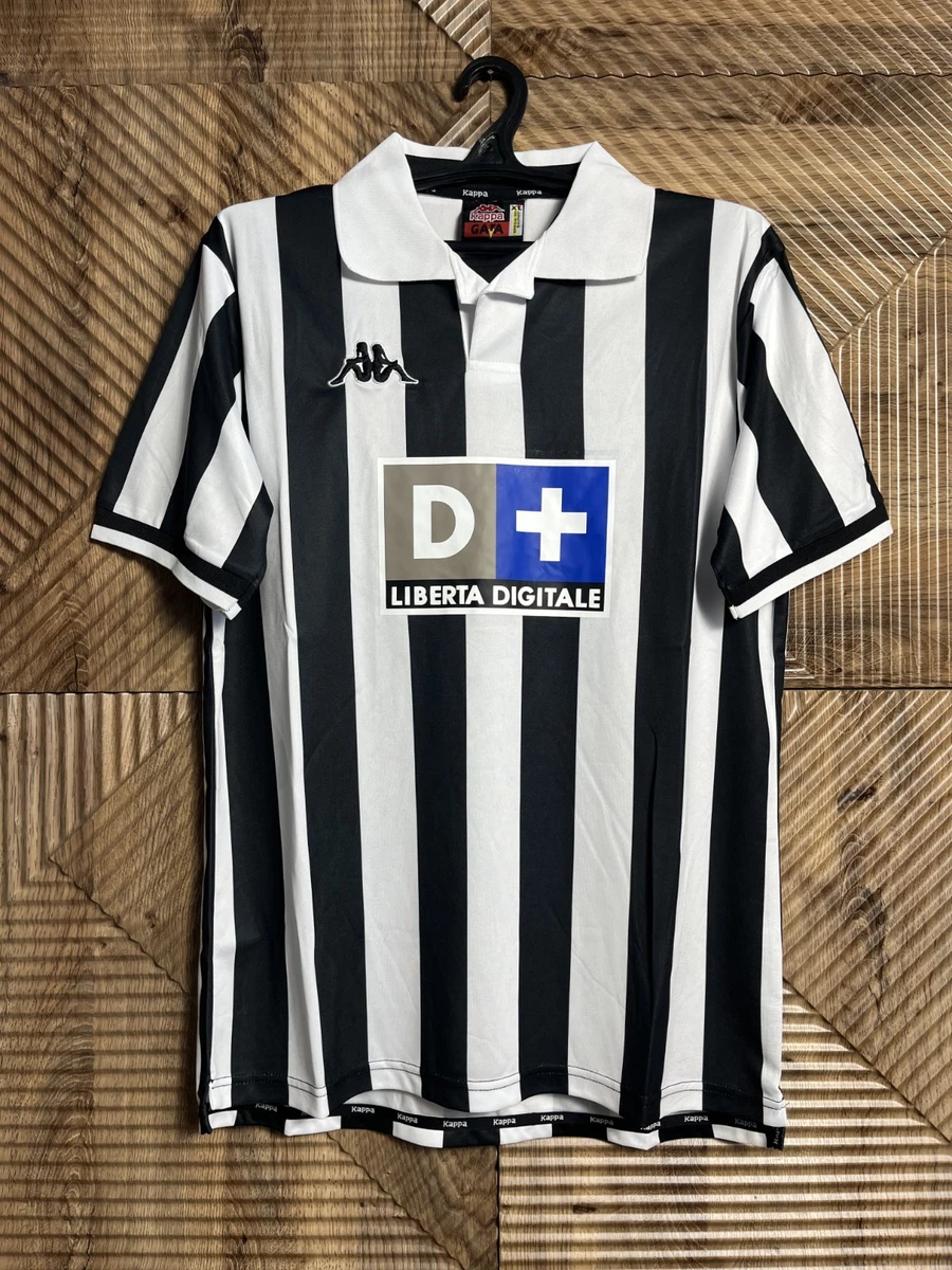 Juventus Multi-Color Size XL International Club Soccer Fan Apparel