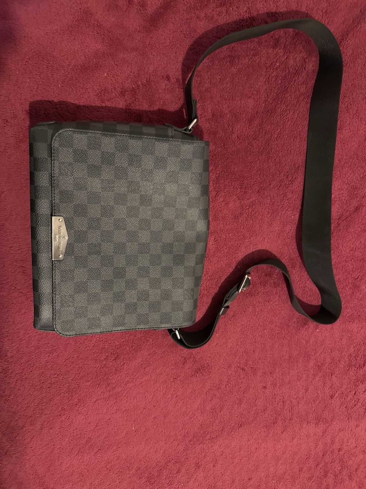 Louis Vuitton Damier Graphite Messenger Bag Black Adjustable Strap
