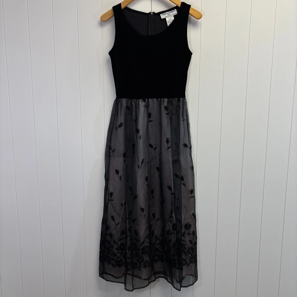 Women's Velvet Jessica Howard for sale | eBay
