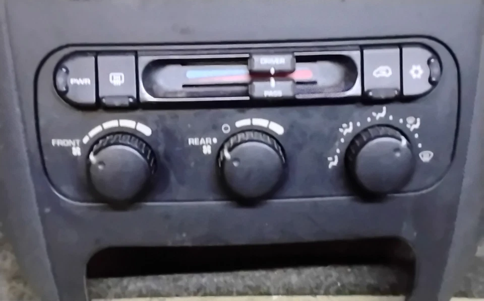 2002 - 2003 道奇 CARAVAN/CHRYSLER TOWN AND COUNTY HEATER 控制开关带... — 第 4/4 张图片