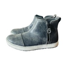 L.L. Bean Women's Mountainside Boots, Grey Ankle Zip Size 7