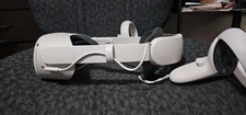 Quest 2 Headset With Battery Pack Working 