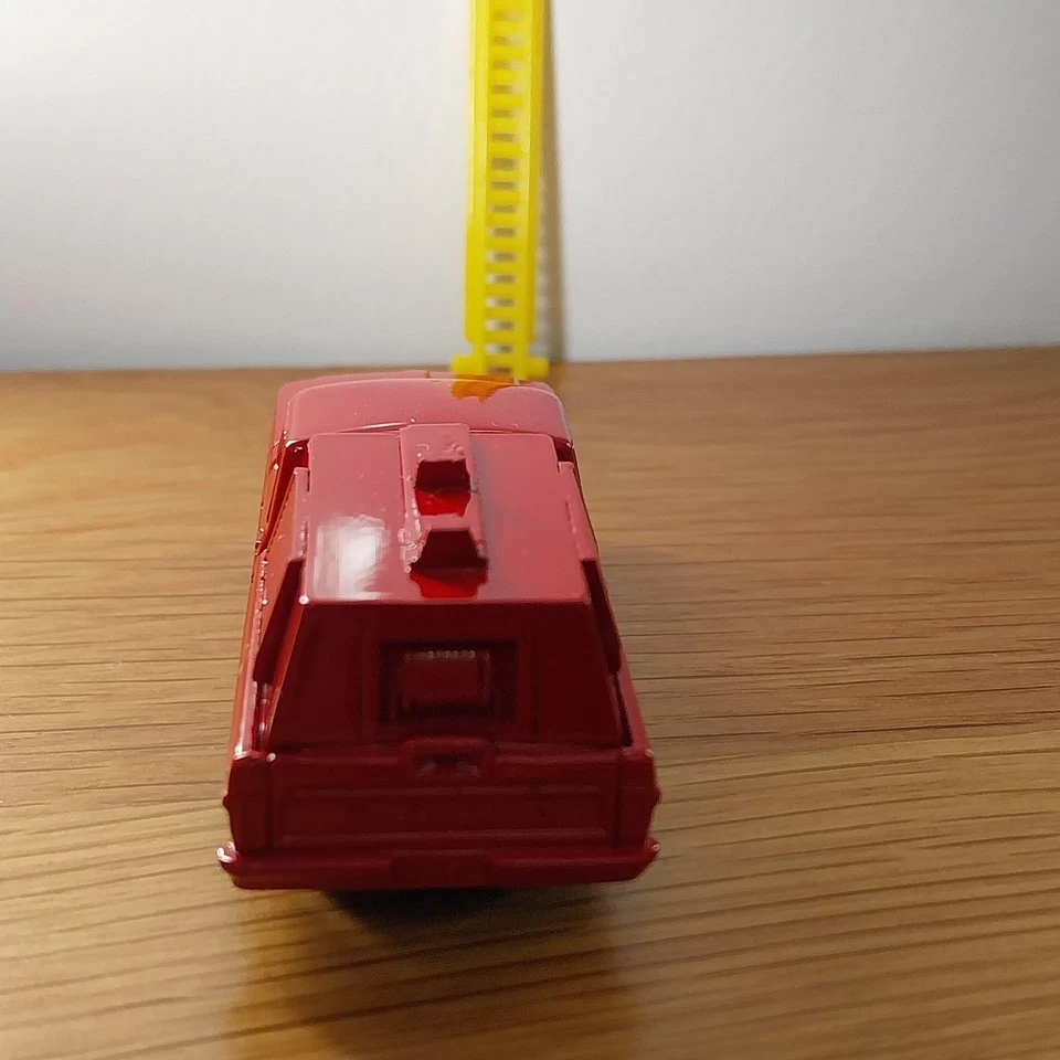 Matchbox Lesney No 50c Kennel Truck Transformation To Fire Truck L👀K Code 3 - Image 4 of 4