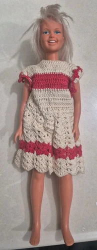 Vintage 1974 Kenner Dusty Doll HEAT DAMAGE