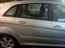 A1697301805 t&uuml;r hinten rechts MERCEDES CLASE B W245 180 CDI 2005 1209288