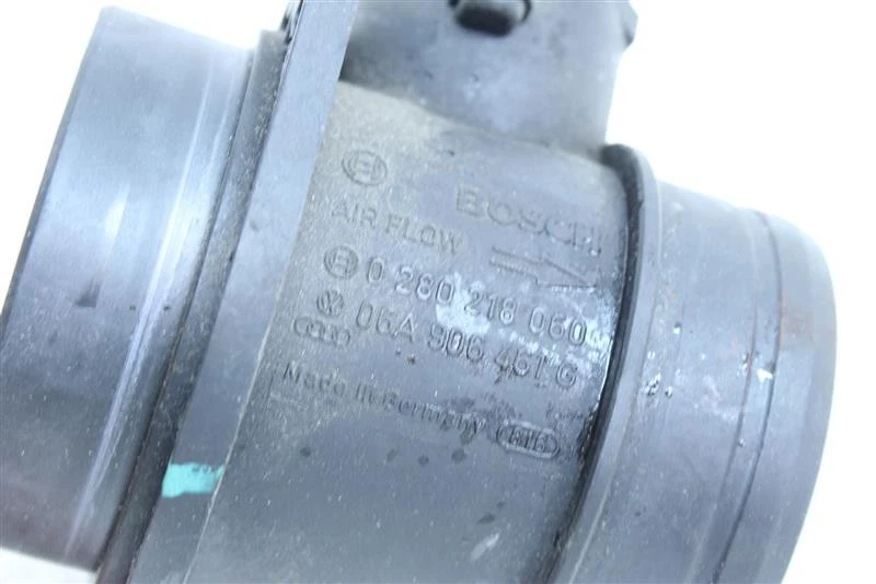 Used Fuel Injection Air Flow Meter fits: 2007 Audi Q7 2.0L gasoline engine ID BE Foto 3 de 4