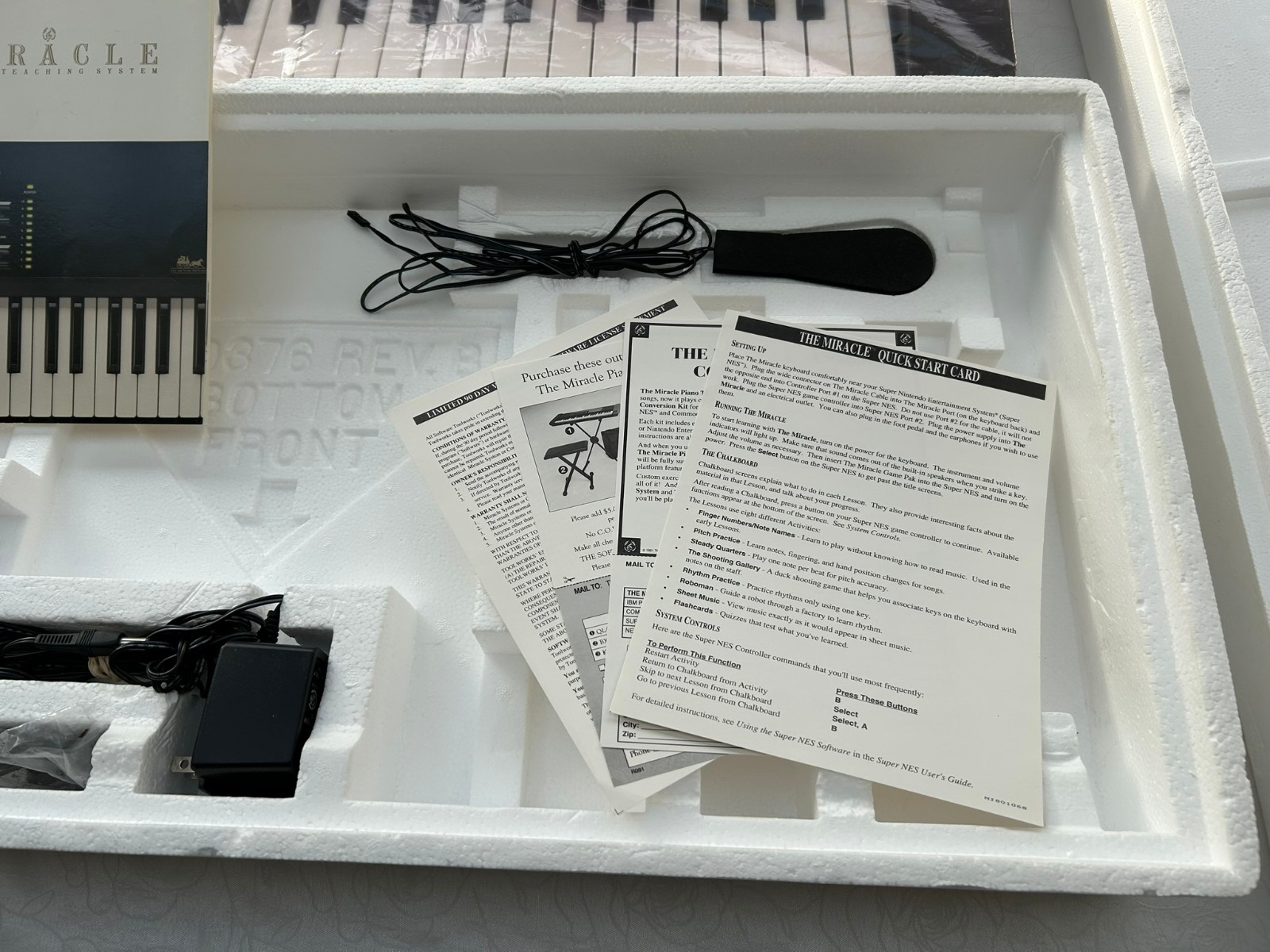 Foto 18 van Miracle Piano Teaching System SNES Super Nintendo complete rare!
