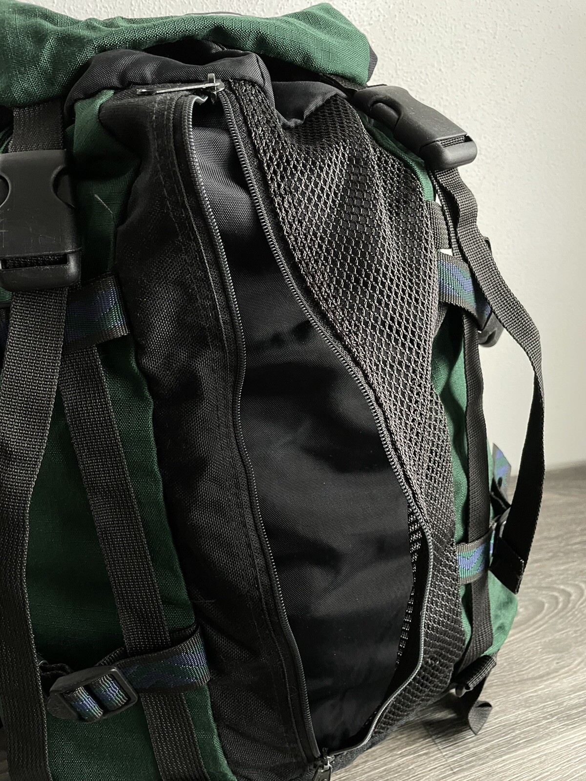 JANSPORT Backpack LARGE Hiking Trail Pack Cinch Top M… Gem