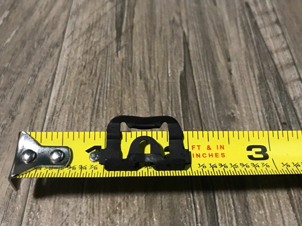 Windshield And Rear Window Reveal Molding Clip GM # 20603072, 25 Per Bag - Foto 6