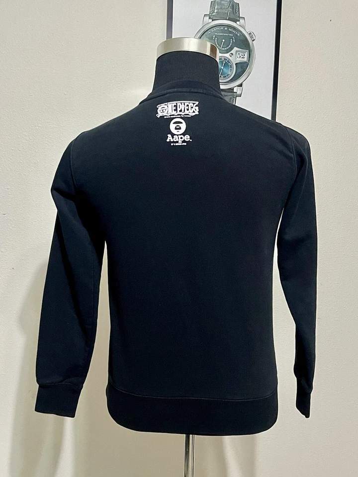 ONE PIECE x Aape - Small - Black Cotton Blend  Crew Neck Sweater Straw Hat Logo - Image 4 of 4