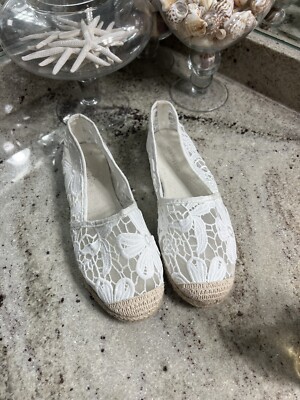 Ann Taylor Women display picture 1
