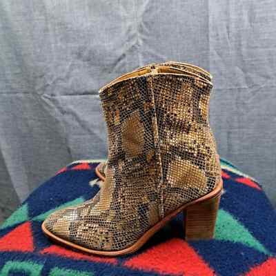 FREE PEOPLE Barclay Boot in Snake Skin Women Size 11