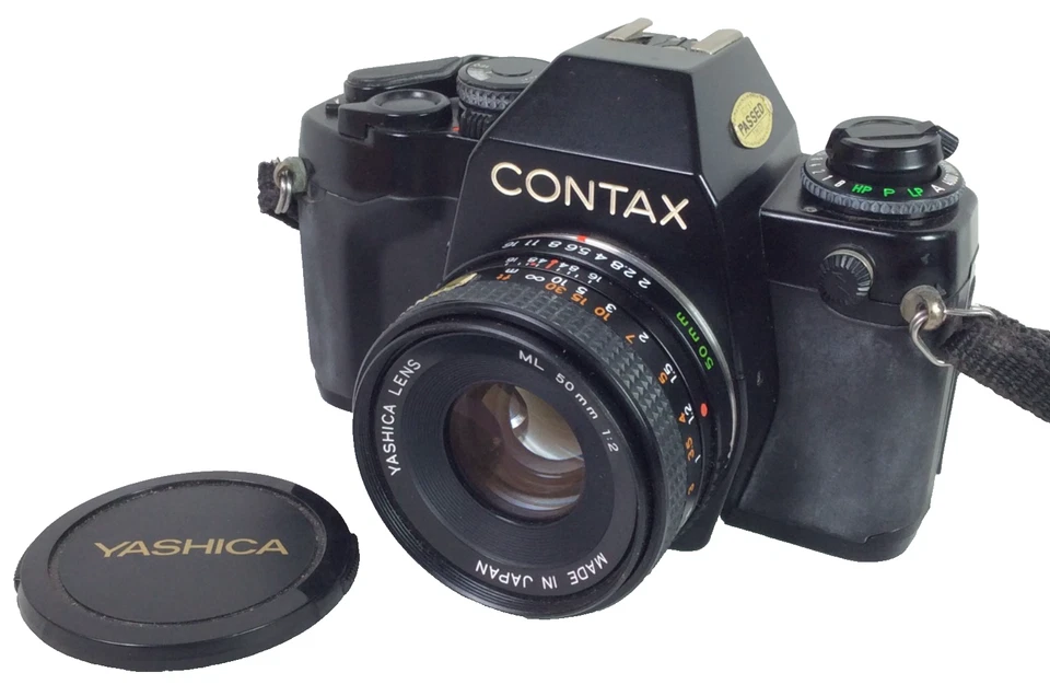 Contax 159MM 35mm SLR Film Camera with Yashica ML 50mm F2 Lens - Image 2 of 4