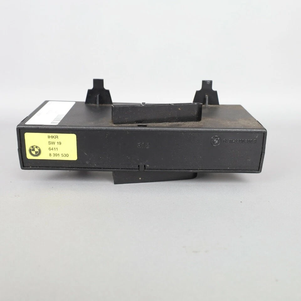 BMW 325i 1992 módulo de control de clima OEM usado Foto 4 de 4