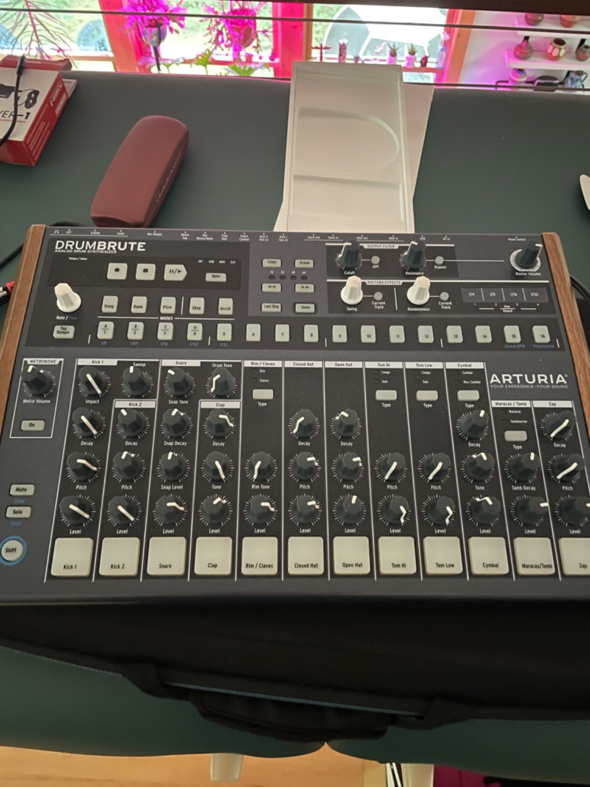 Arturia DrumBrute Analog Drum Synthesizer Machine