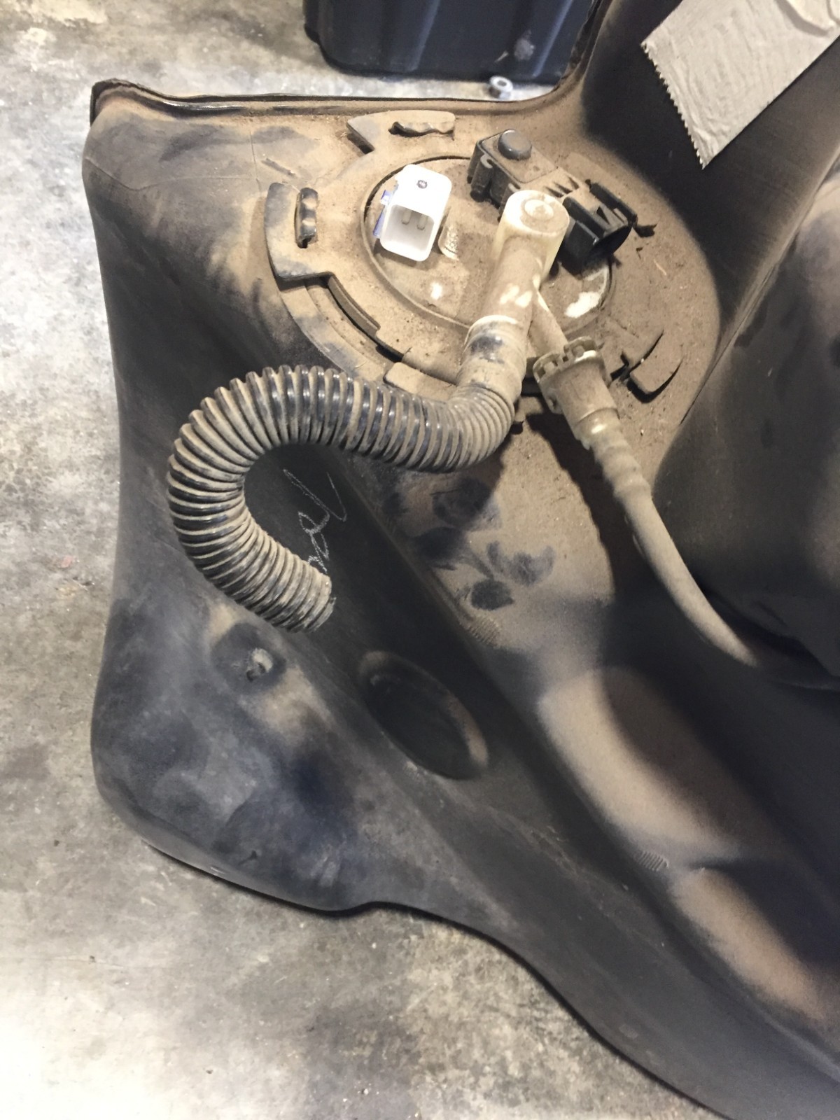 Chevrolet Corvette 2005-2013 Rear Right Fuel tank