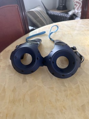 HTC Vive blue controllers (a pair) and chargers