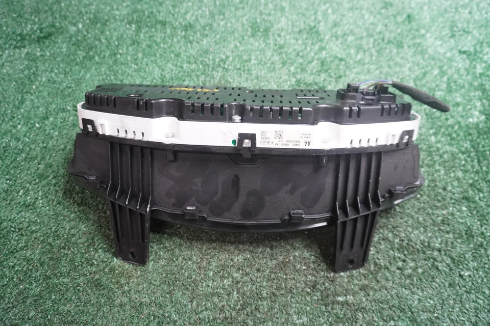 Ford Flex 2018 2019 velocímetro calibre clúster fabricante de equipos originales 149 k millas HA8T10849AA Foto 2 de 4