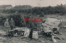 Foto 2. WK Abgeschossene englische Jagdmaschine Flugzeug Absturz Mai 44 X288