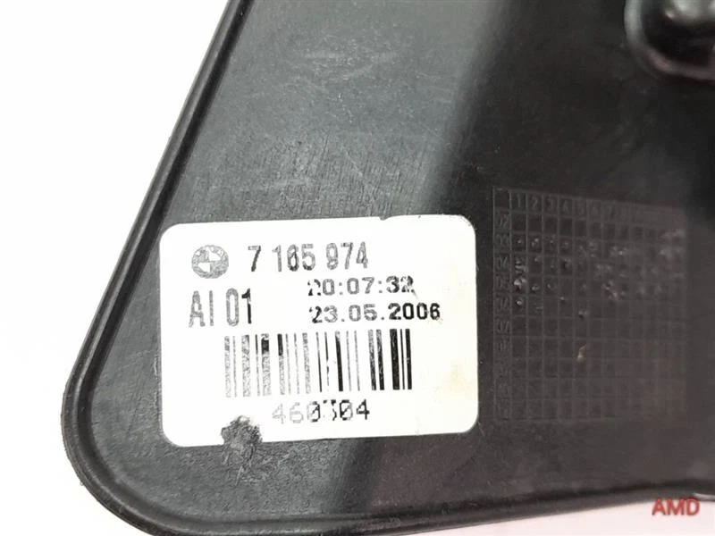 2005 BMW 330ci 325ci E46 Convertible Right Taillight Interior Cover 7165974 LED - Image 3 of 4