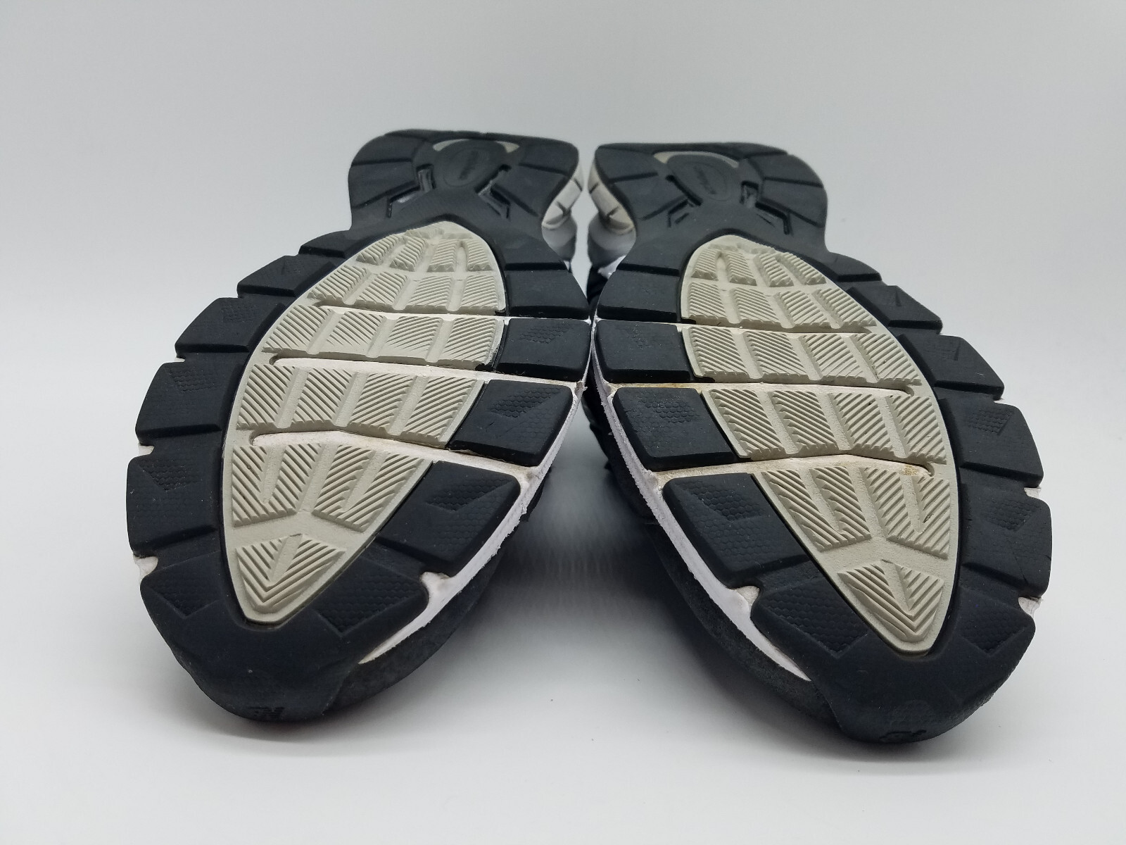 New Balance 990v5 Made In USA Men's Size 10 Running Shoes Blue Black