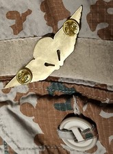 DÄNEMARK Militär-FALLSCHIRMSPRINGERABZEICHEN Freifall ORIG. Metall Zustand NEU