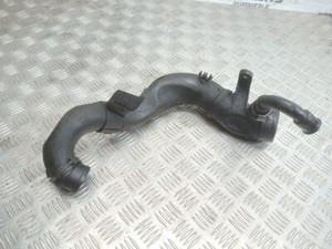 Volkswagen Golf IV 1998 Diesel Ansaugrohr Ansaugschlauch Turbolader UST96801