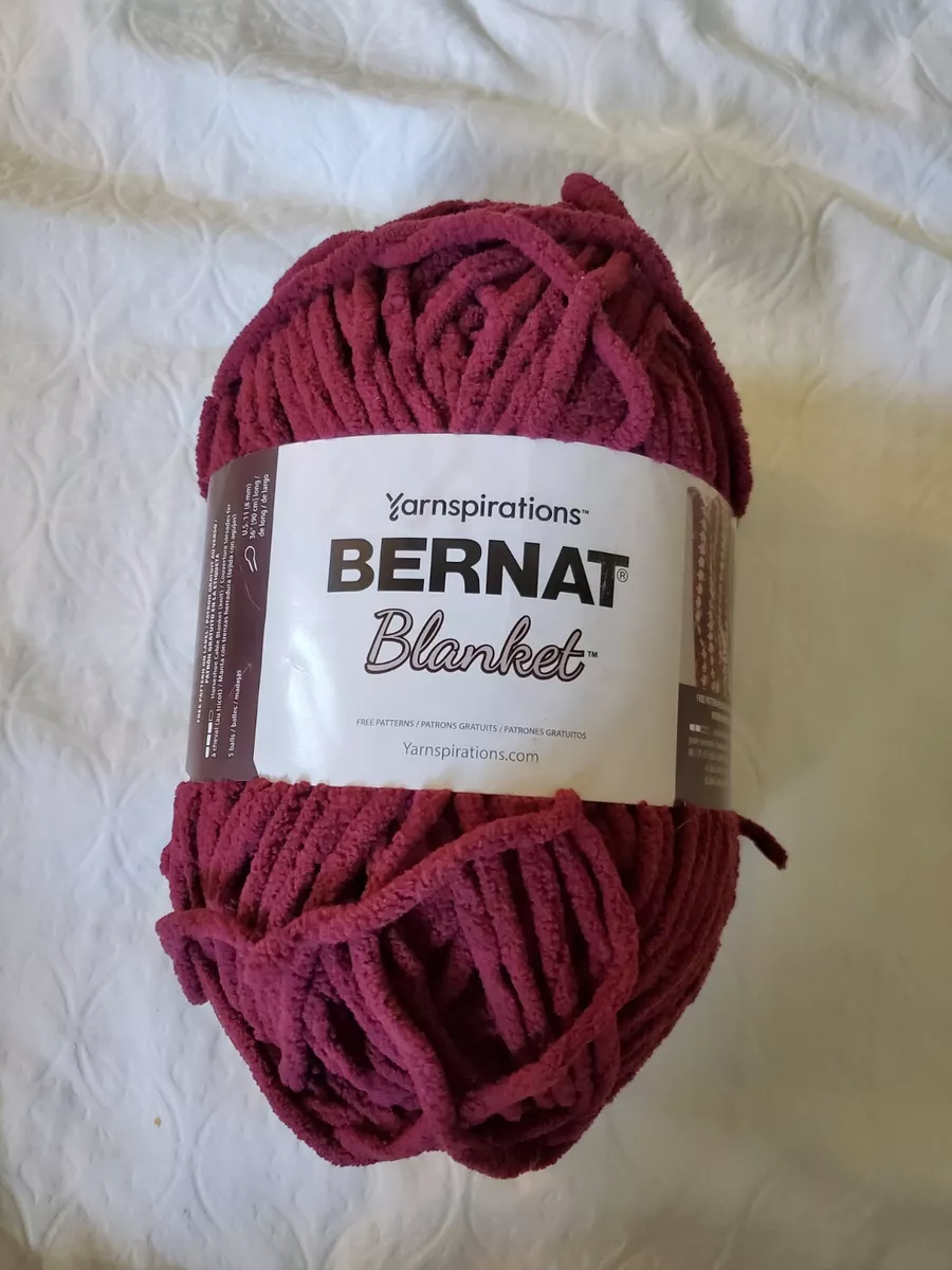 Bernat Blanket Yarn Purple Plum Yarnspirations new Lot 2018-06-021