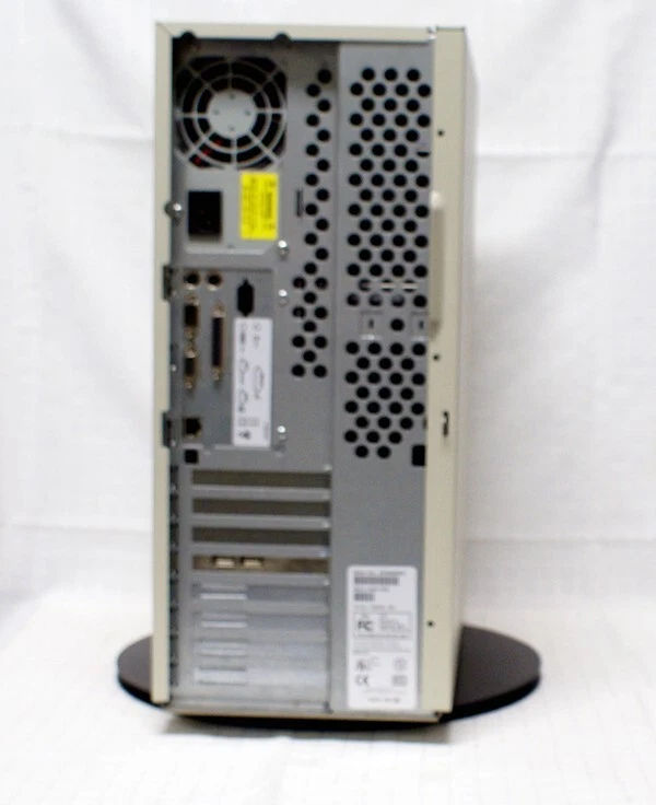 Vintage Server IntelBoard AA694708-221 2x Pen 3@448MHz 512Mb 160Gb Win XP SP 3 - Image 2 of 4