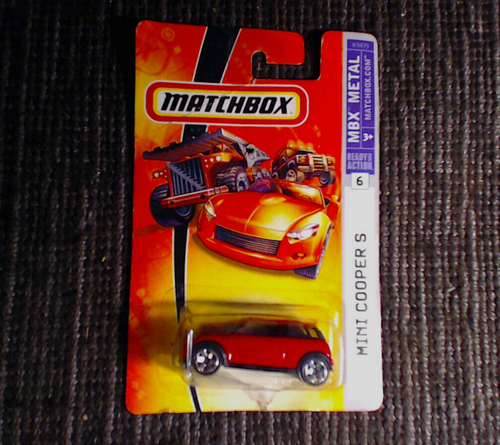 Matchbox Mini Cooper S - Silbergrau Superfast Modellauto 2021 Edition