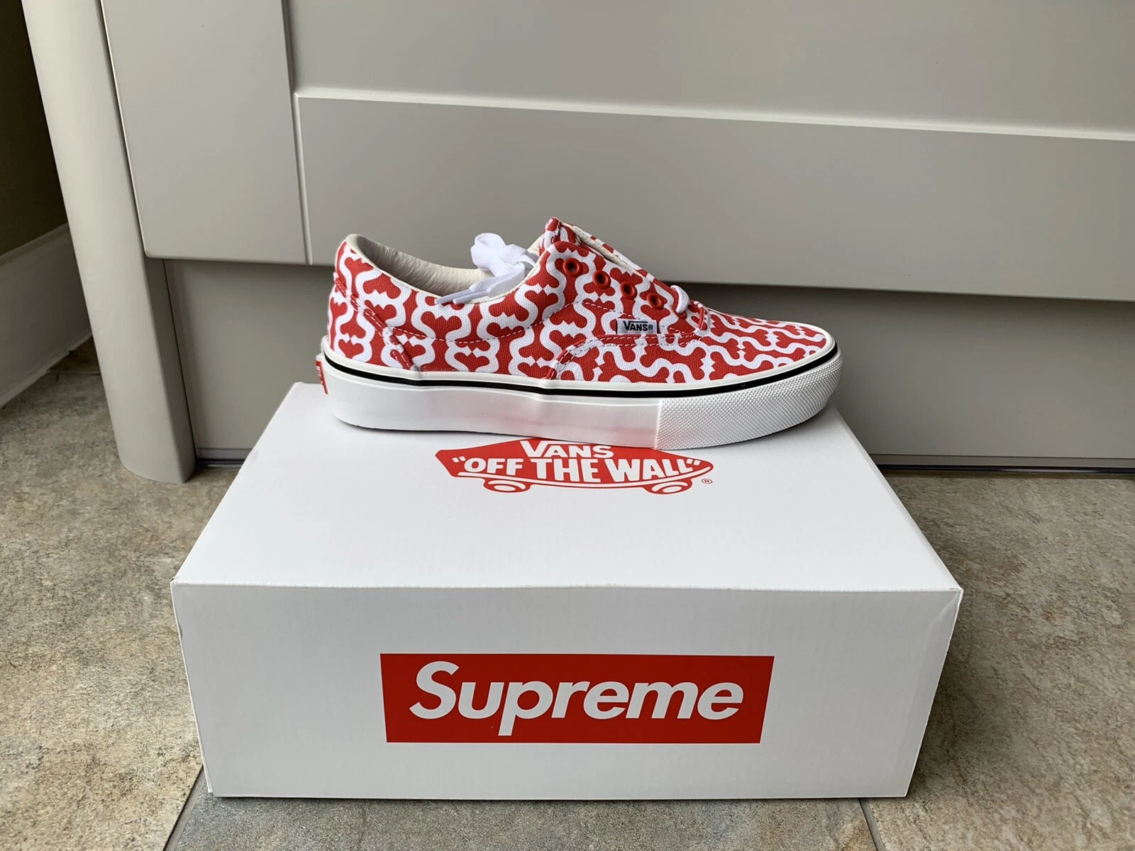 Supreme Vans Monogram S Logo Skate Era UK7 Neuf/Deadstock avec reçu