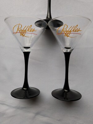 Vintage 3er Set Luminarc France Schwarz Stiel Raffles Martini Gläser