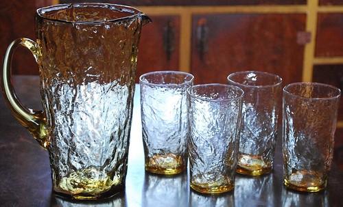 Set vintage MORGANTOWN TOPAZIO VETRO STROPICCIATO 4 bicchieri piatti e 1 grande brocca 60 oz - Foto 18 di 21