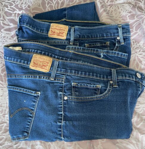 Lot of 2 Levi's 314 Shaping Straight 30 & 32 for Cutoffs Upcycle Crafting
