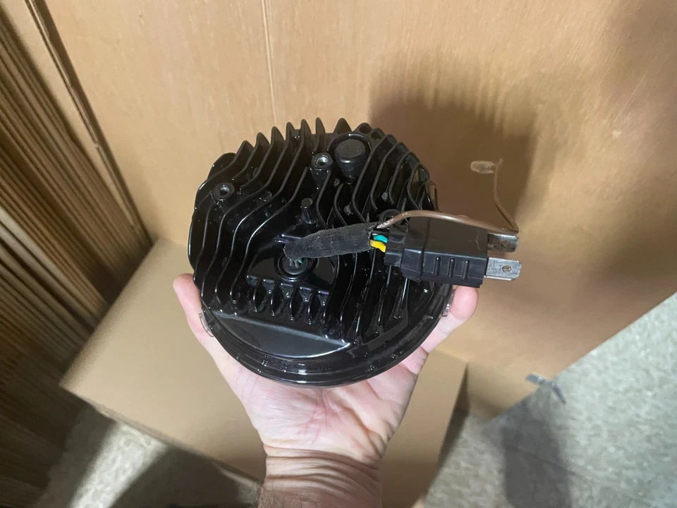 Faro LED Indian Chief GENUINO 'Nuevo despegue' - 2416946 Foto 2 de 2