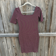 Popular Basics dress short sleeve mid length size medium