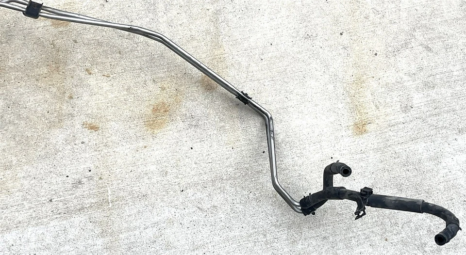 Toyota 4runner 2001-02 derecha debajo del coche calefacción trasera tubo acero inoxidable OEM Foto 3 de 4