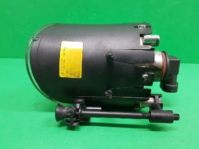 2001 AUDI A4 Left Fog Light Foto 2 de 4