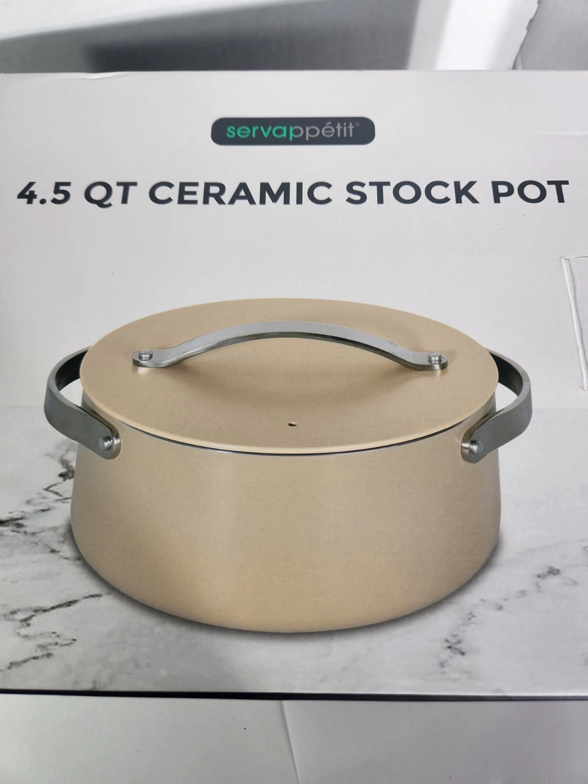Stock Pot 4.5 Qt New In Box. Servappetit Ceramic Beige with lid and handles.