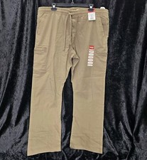 NWT New Mens Wrangler Athletic Fit Zip Pocket Khaki Cargo Pants Stretch XL 40-42