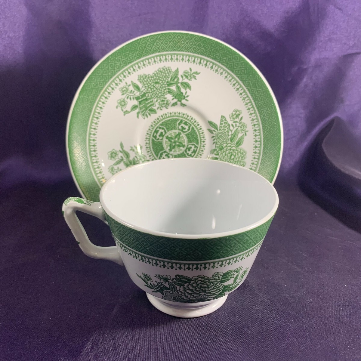 spode ENGLANDヴィンテージflemishgreen Spode FITZHUGH GREEN (FINESTONE SCALLOPED, NO TRIM) Cup & Saucer 2