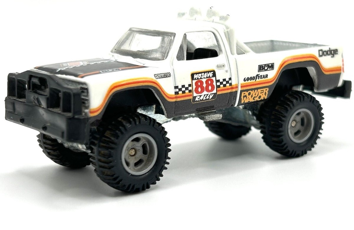 ホットウィール 1980 ダッヂ マッチョ パワーワゴン ファーストエディション Amazon.com: Hot Wheels Boys 1980 Dodge Macho Power Wagon