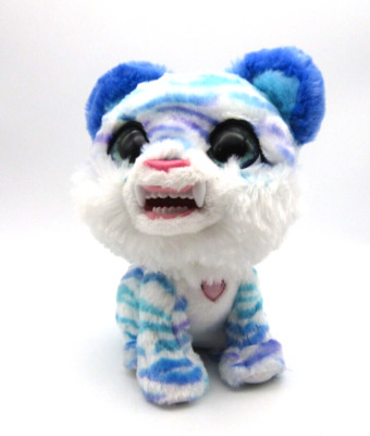 FurReal North Sabertooth teeth chattering tiger cat Interactive Hasbro 