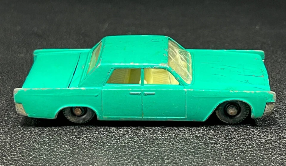 Matchbox Lesney 31 c2 Lincoln Continental Sea Green Reg Wheels Diecast Car Vtg - Image 4 of 4
