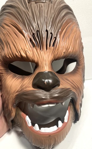 Hasbro Lucasfilm 2015 Maschera Parlante Wookie Chewbacca Giocattolo FUNZIONA TESTATO PULITO - Foto 4 di 6
