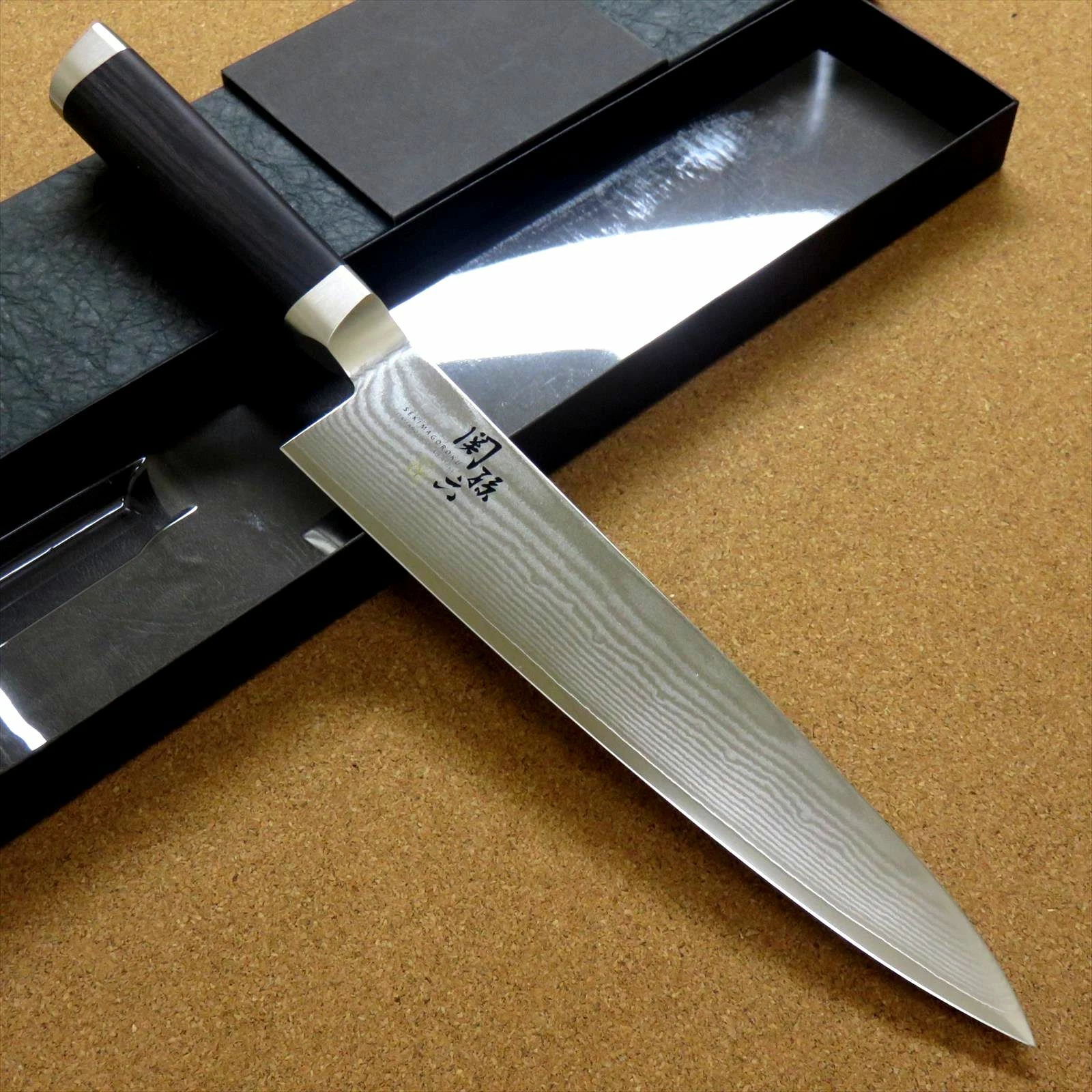 Japanese KAI MAGOROKU Kitchen Gyuto Chef's Knife 210mm 8 in Damascus steel JAPAN
Opens in a new wind
