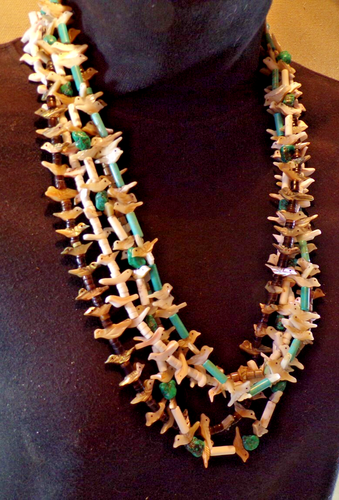 Five Strand Bird Fetish Necklace, Kingman Turquoise Nuggets & White Turquoise He - 第 1/6 張圖片