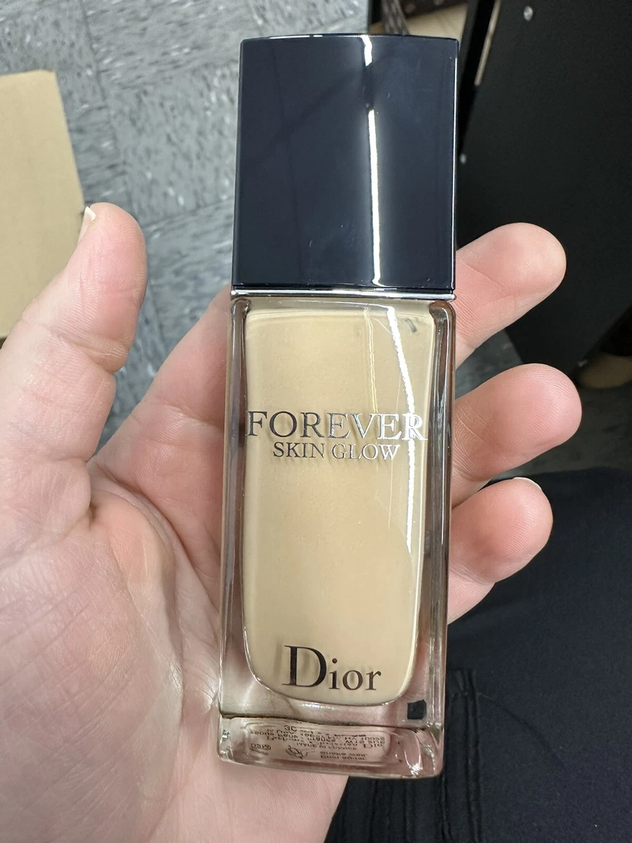 Dior FOREVER SKIN GLOW foundation 2.5N - Please Read Description