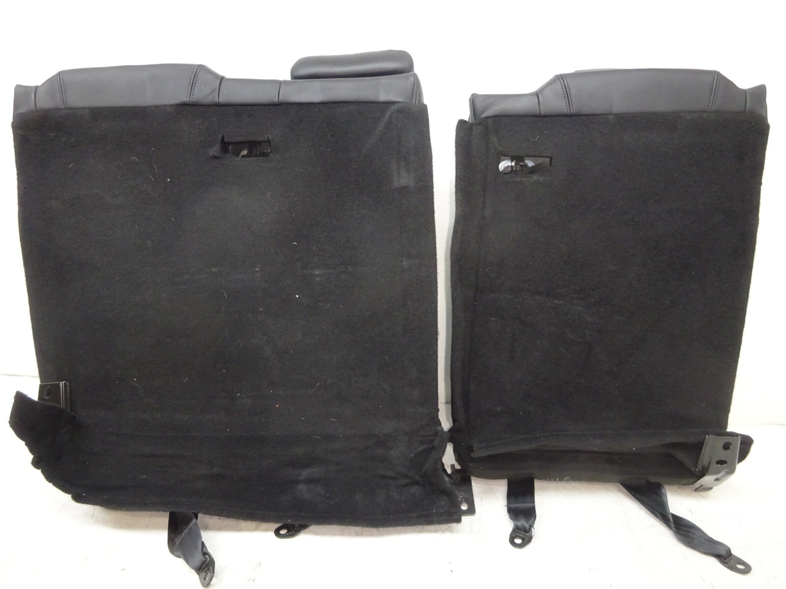 2014-2017 Maserati Ghibli Rear Seat Back Rest Upper Cushion Black OEM DE240261